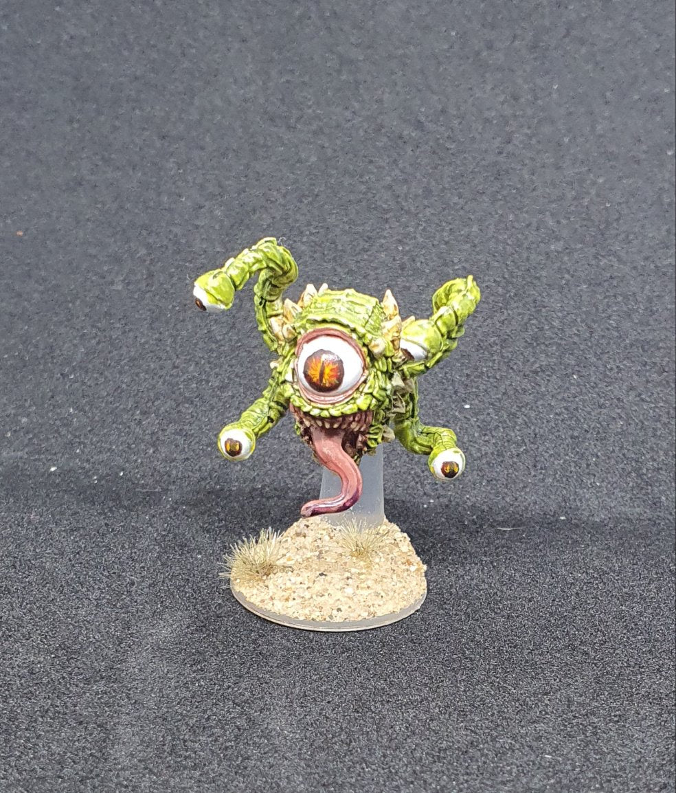 Nolzurs Marvelous miniature Spectator and Gazers