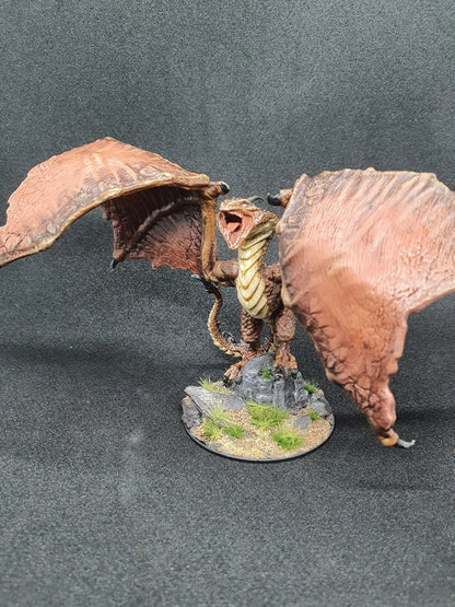 Nolzur's Marvelous Miniatures Wyvern.